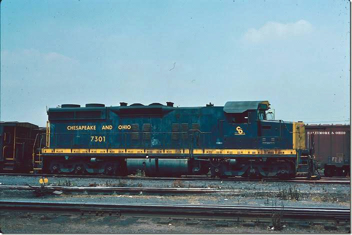 SD18 7301 working in the eastbound (Big Four) yard. The paint on SD18s seemed to hold up well. Perhaps this is because they seldom got out on the road. Russell '76-77.