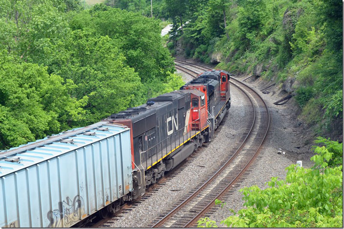 Ethanol trains always have buffer cars on both ends. CN 8936-5619. Shelby KY.