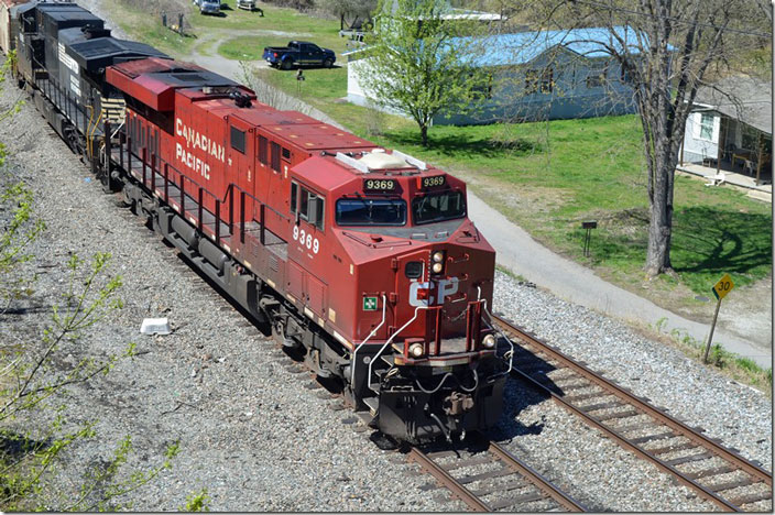 CP 9369 is an ES44AC built in 2012. Note the speed limit sign for the main line on the right. Shelby KY.