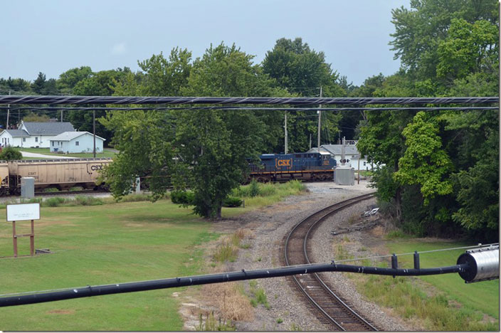 CSX 3076-351 rolls north on the CE&D Sub. (Evansville-Chicago). That’s NS’s Louisville-St. Louis line in the foreground which the CSX manifest will cross in a few seconds. Princeton can be a busy railroad location. 08-30-2021. Princeton IN.