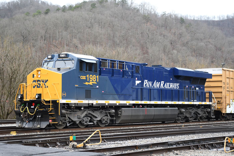 ES44AH 1981 is former CSX 3053. It was built by GE 06-2012. Shelby KY, on 12-29-2025. 1981 is on its return trip from Kingsport. Pan Am Rail was formerly Guilford Rail System, which was composed of the former Boston & Maine, Maine Central, and Delaware & Hudson.