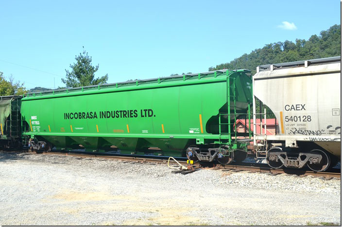 BRIX covered hopper 97783 has 219,000 lbs; 5,721 cu ft, and was built by Trinity 11-2021. Leaving Shelby KY on 09-16-2022 on e/b M653-15.