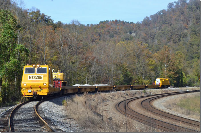 HZGX 205 will tie down at Devon. Evidently this equipment was being used to dump ballast in locations where conventional dump cars wouldn’t do. Ought One WV.
