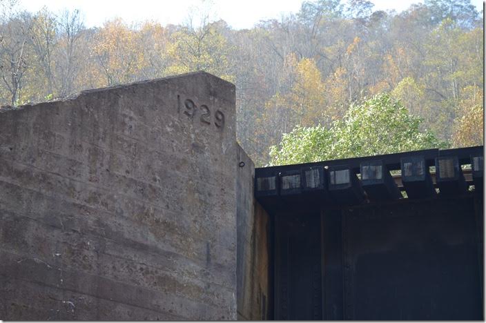This date indicates when N&W rebuilt the newly acquired Big Sandy & Cumberland narrow gauge to handle heavy coal traffic out of Buchanan and Pike Counties. NS bridge 2-2. Stopover KY.