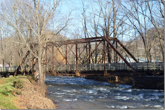 N&W bridge over Beaver Dam Creek. The extension out of Damascus began in 1904. N&W bridge. Damascus VA.