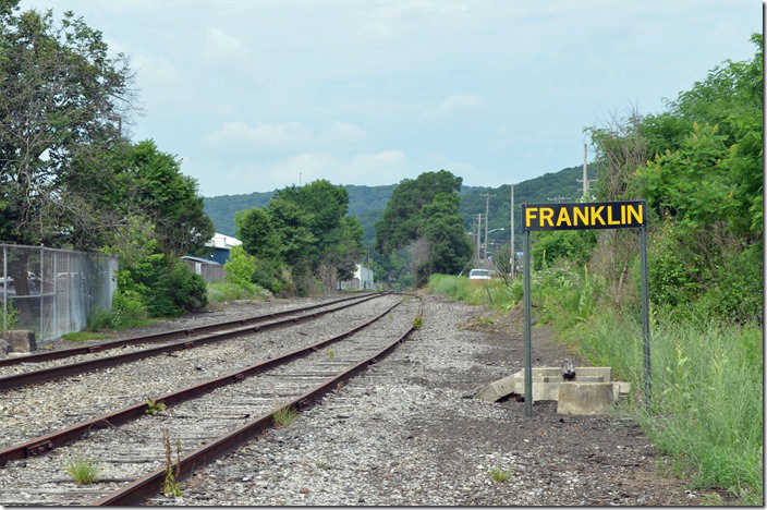 Franklin and Oil City are now served by the Western New York & Pennsylvania Railroad over the former Erie branch from Meadville. Looking west toward Meadville.