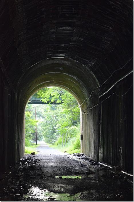 ex-WM Knobley Tunnel. View 4. Ridgeley WV.
