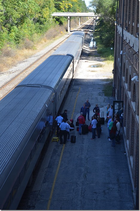 Amtrak No. 391, the “Saluki” arrives at 11:20 AM.