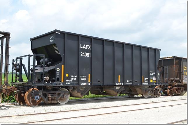 Lafarge Corp (LAFX) hopper 24081 was built by National Steel Car of Hamilton, Ont., in 07-2008. It was parked bad-ordered at National Lime’s plant at Carey OH on 06-18-2015. Series is LAFX 24001-24225.