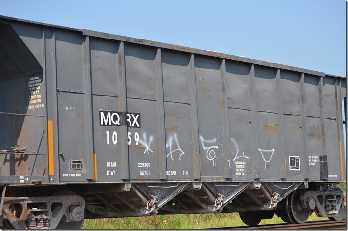 Macquairie Rail Inc aggregate hopper 1059. Powell OH. Columbus SD.