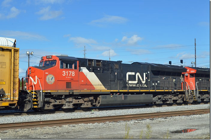 CN 3178 is also an ET44AC. No rebuilt IC engines now. Fulton KY.