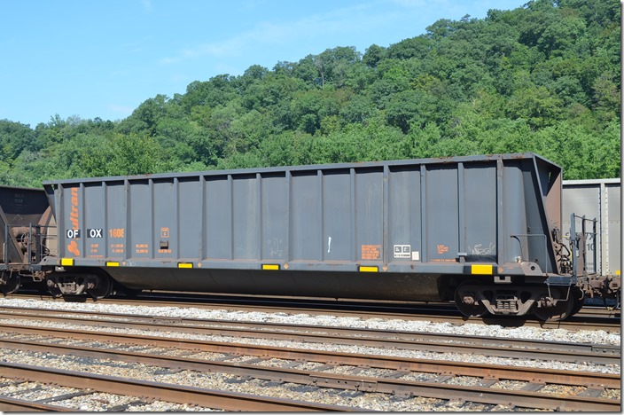 OFOX (Residco) gon 1608 in scrap tie service at Shelby KY. 07-25-2015.