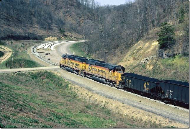 C&O 4271-4177 pushing. This all-C&O engine consist would soon change with the merging of SBD’s roster with Chessie’s. Coal Run SD.