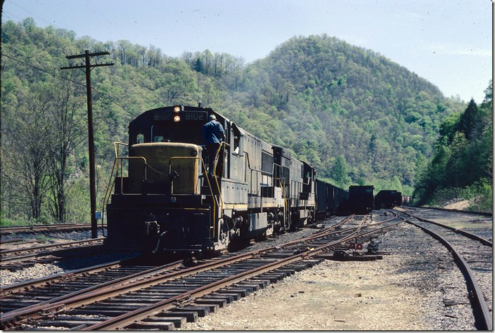 The “N&W Shifter” gets ready to depart N&W’s Gilbert Yard with loads from various “joint” mines along the Guyandotte River between here and Itmann. C&O Logan, Buffalo, IC SD.