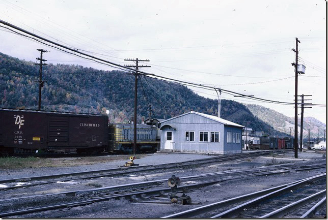 SW7 353 switching CRR box car in front of yard office. 10-30-1971. CRR Erwin.