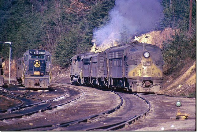 CRR was certainly not the Western Maryland when it came to keeping their loco fleet clean!
