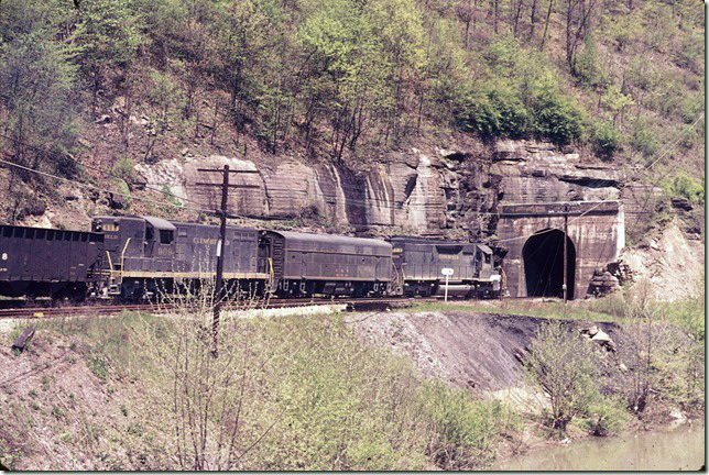 CRR n/b Greenbrier Turn entering Sykes Mill Tunnel near Clinchco VA. 05-04-1973.