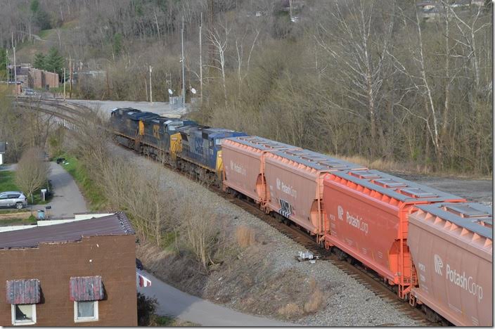 CSX 979-7772-7718. View 2. Shelby KY.