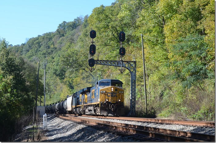 No, CSX doesn’t run ethanol trains every day on Big Sandy, but if the motive power is unusual and the weather is good I’ll go after one. CSX 91-820 have w/b K446-17 with 80 tanks and two buffers passing the East End of Pauley on 10-19-2018.