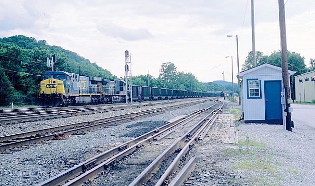CSX 640-349 with e/b coal train passing South Charleston Yard scale track.