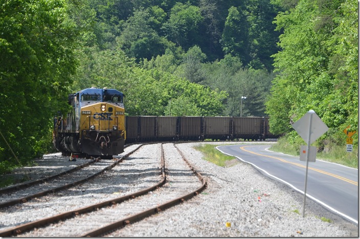 CSX 267-969 pull in a cut of VAPX and TILX empties. View 2. 