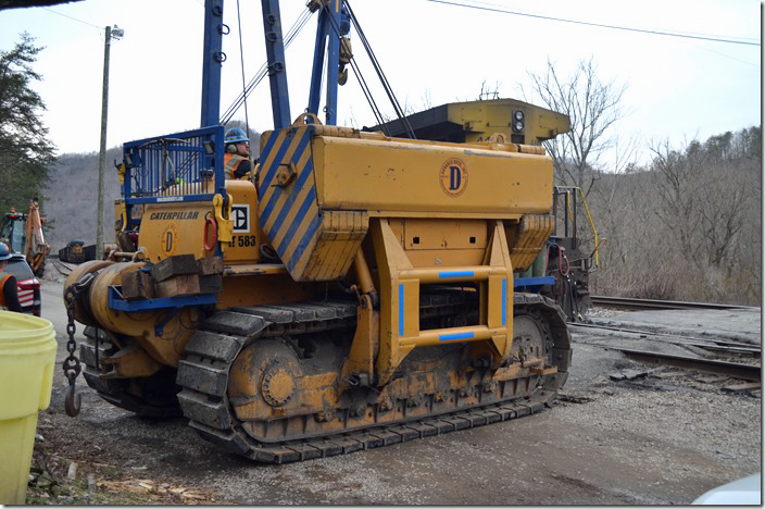 Donahue Bros Cat 583 sideboom. Shelby KY.