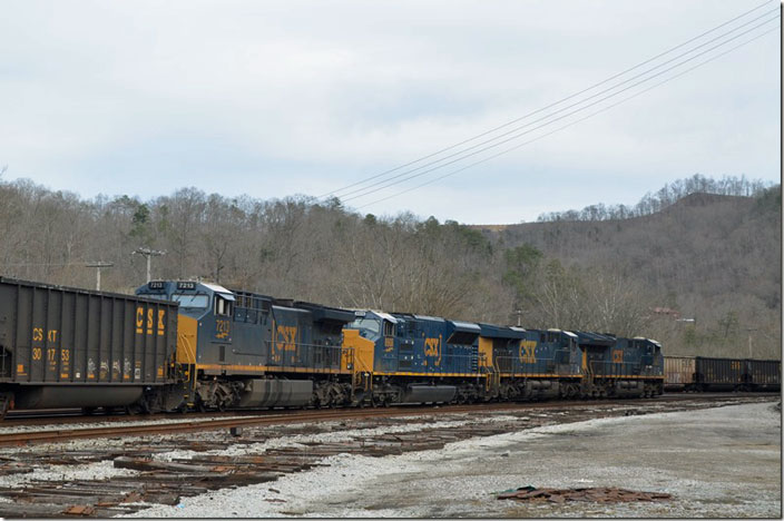 This train will go to McClure Mine in Virginia to load. CSX 3333-727-8908-7213. Shelby KY.
