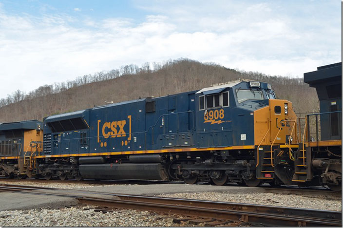 CSX’s class for this locomotive is a “ST70AH.” CSX 8908 SD70ACe-T4. Shelby KY.