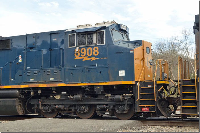 CSX 8908 SD70ACe-T4. View 2. Shelby KY.