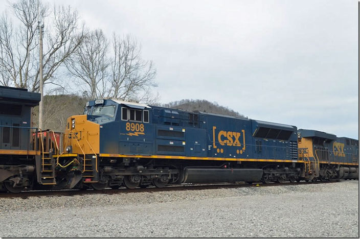 CSX 8908 SD70ACe-T4. View 2. Shelby KY.