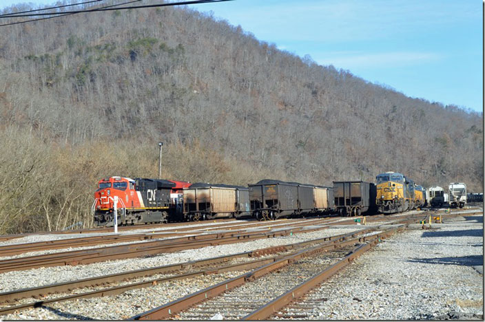 CN 3271-3115 on main at Shelby KY with w/b K468-24. 11-28-2021.