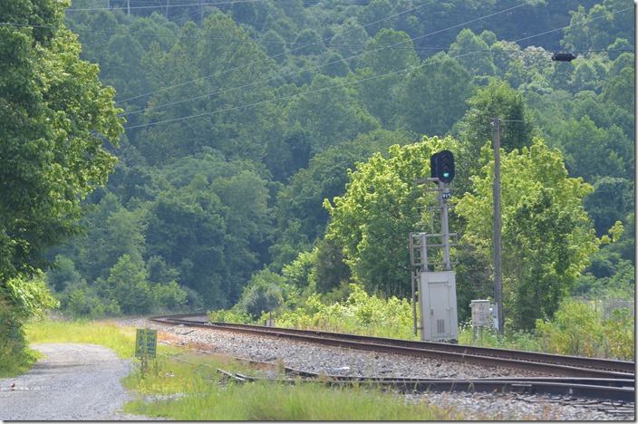 The train is getting close as block signal 915 has blinked on and clear at Betsy Layne KY on 07-18-2020.