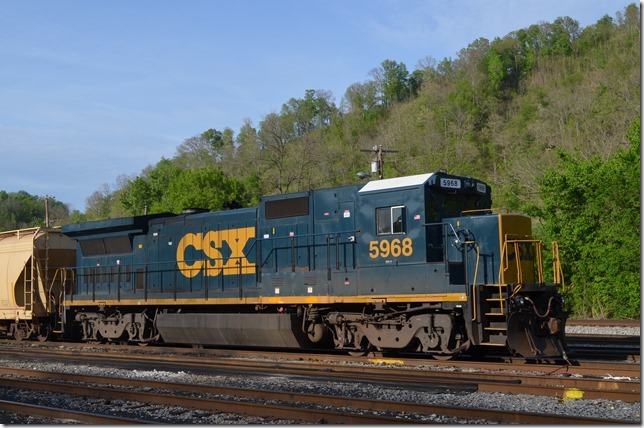 At Paintsville Yard I found “B20-8” 5968. This ex-Conrail B40-8 has been de-rated to 2000 HP. It will be used in local service. View 3. 
