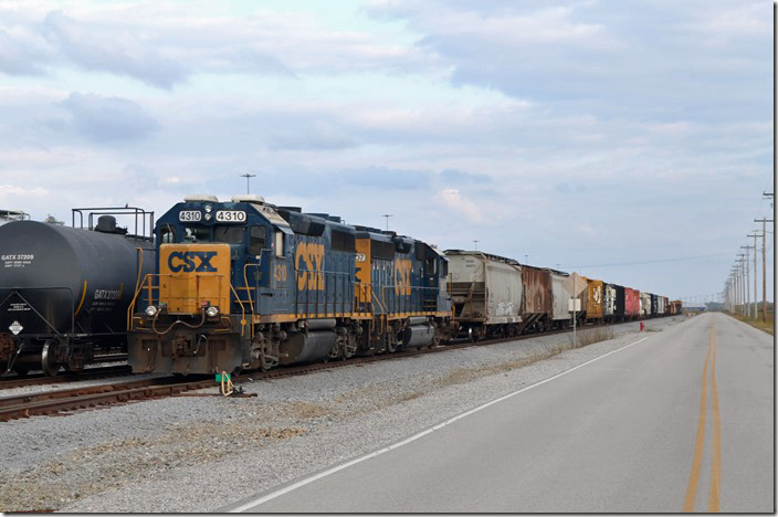 A local with CSX 4310-6907 tied up for the day. Casky KY.