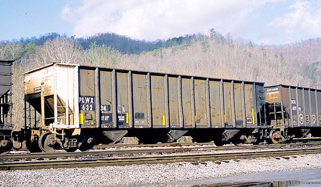 PLWX 63234 has a similar load limit and number as the Soo hoppers, but this reporting mark belongs to General Electric Rail Services Corp.