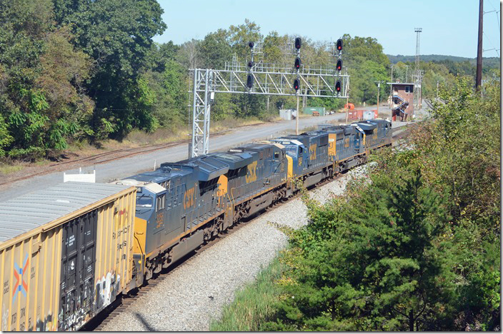 CSX 5473-8804-4534-906-3256 provide the power on Q371. View 2. Mexico MD.