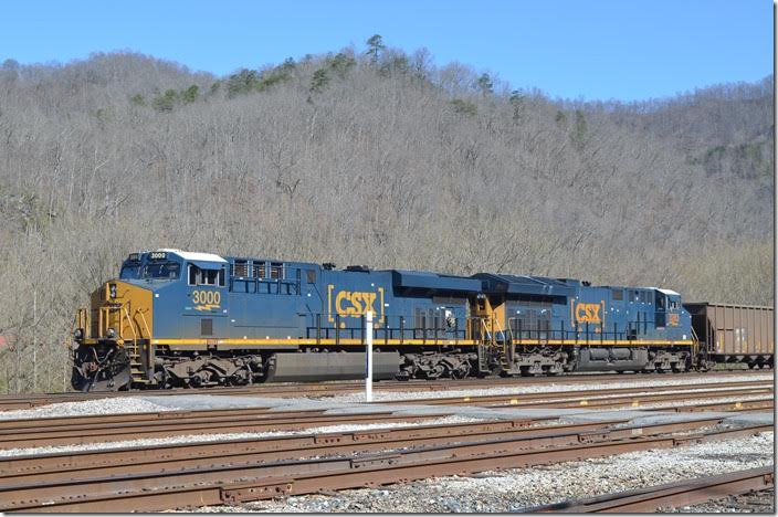 CSX 3000 and ET44AH 3283. Unit 3000 was built in 2012 and 3283 in 2015. With all these new units and fewer trains, the older ACs and SD70Ms are seen fewer and farther between. Shelby KY.