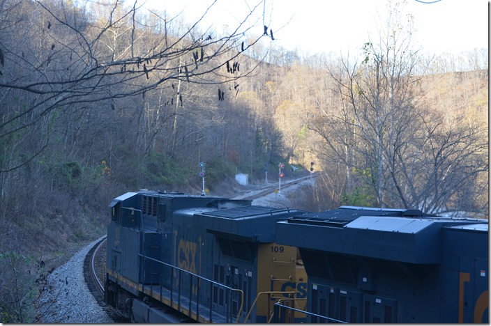 In mid-afternoon a crew was taxied down to Typo. N547-09 loaded at Leatherwood Mine and is now destined for the TVA plant at Edgemoor TN. CSX 109-3177 Krypton.