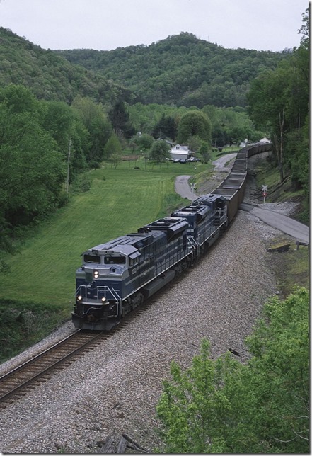 Off Ky Route 3 at Bays Branch.