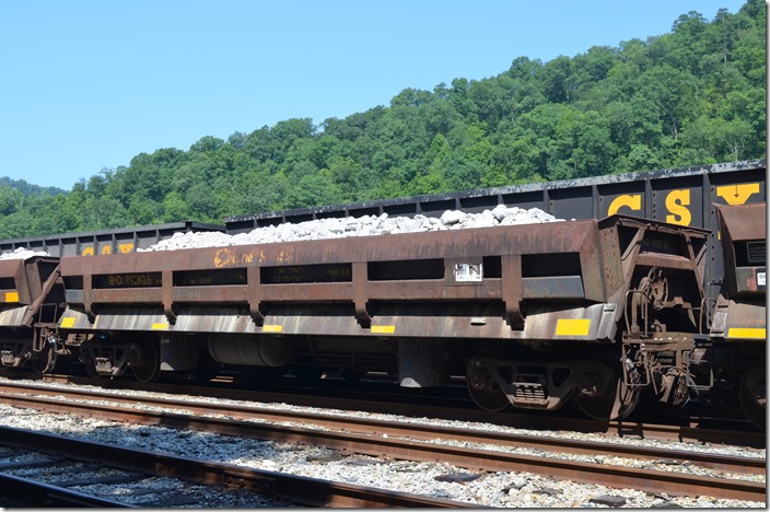 B&O MW 913826 was built 08-1984 by DIFCO Inc. It has a load limit of 183,600. Shelby KY.