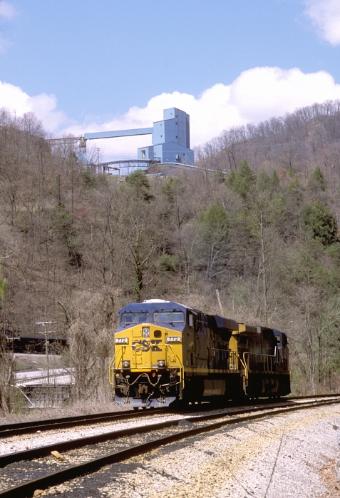 772-137 roll down the main with Premier Elkhorn's preparation plant on the hill in the background.
