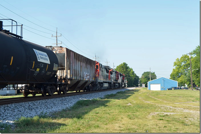This would be just north of “Trent” on the employee timetable. CN 8835-2198-2123. View 3. Trenton OH.