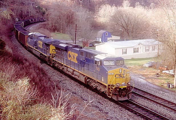 CSX 745-430 arrives Shelby with K223-37