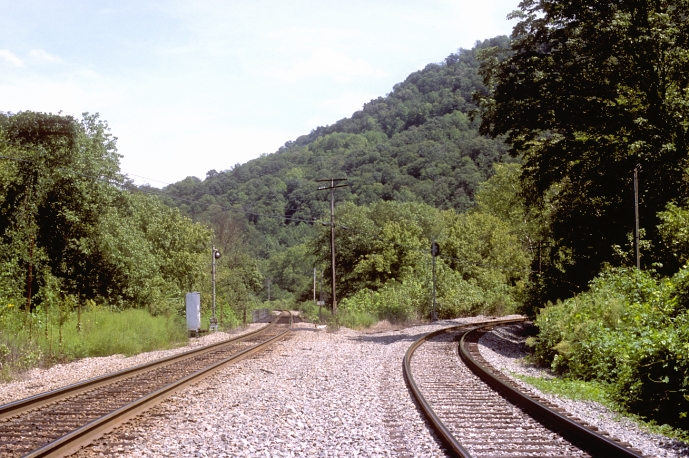 Looking south, the Rockhouse Sub. goes straight and across the deck girder bridge over the river. The Whitesburg Branch goes to the right. 