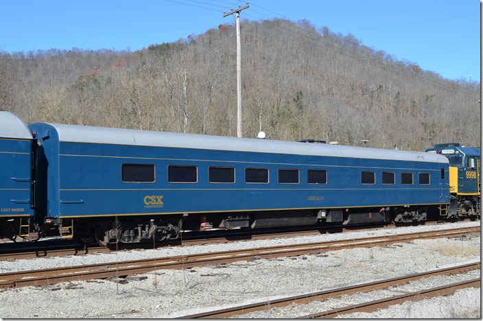 CSX business car 994363 “Kentucky.” The info I dug up says this is a power/stateroom originally built by Pullman for GN in ‘46 and later went to the L&N.