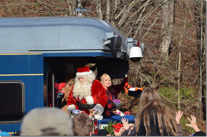 The special guest this year was country music singer Meghan Linsey. Santa was very popular also! Clinchco VA.  View 3.