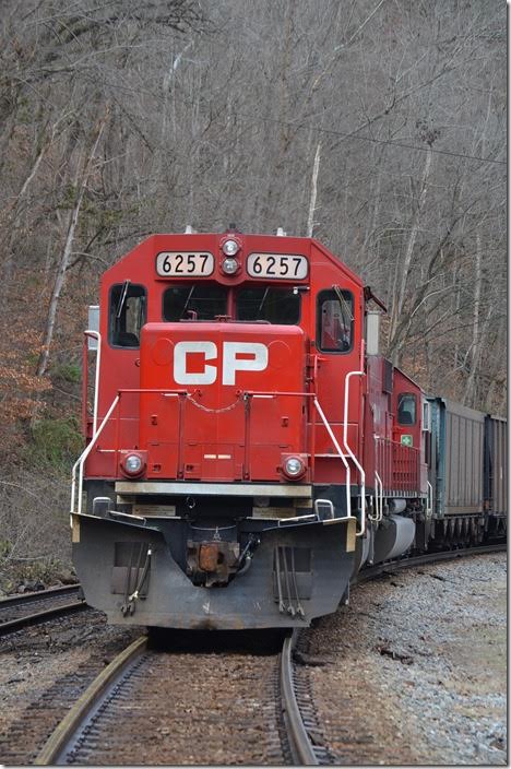 CP SD60 6257 Fords Branch. View 3.