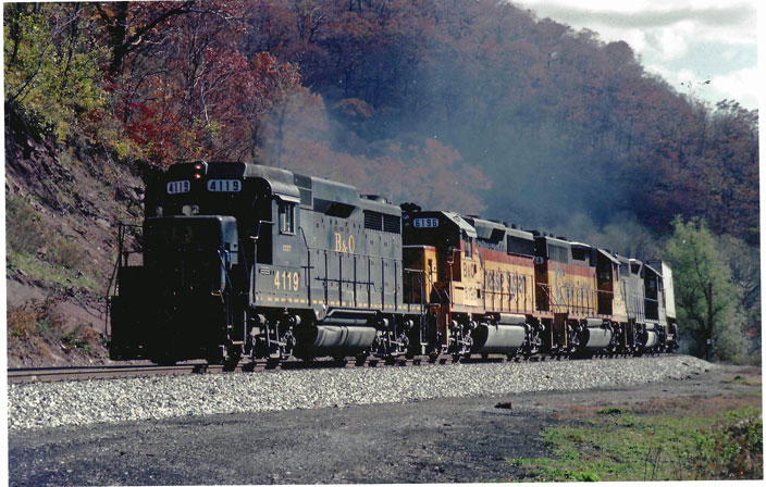 1989 October. B&O 4119, C&O 6196 with others. Sand Patch.