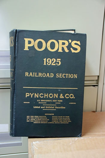 Moody's Guide to Railroads - 1925