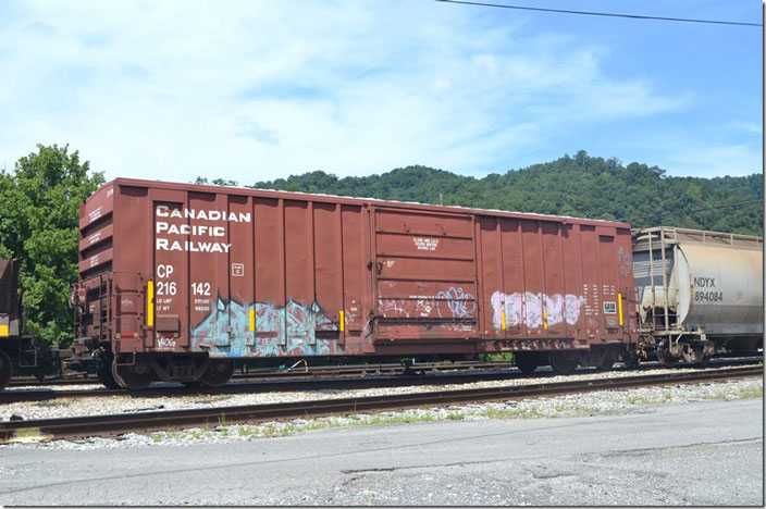 CP 216142 box was on the same train as above. Blt 11-1998. CP boxcars are regulars, as they haul wood products to the Kimberly-Clark paper mill in South Carolina. Shelby KY. 09-02-2022.